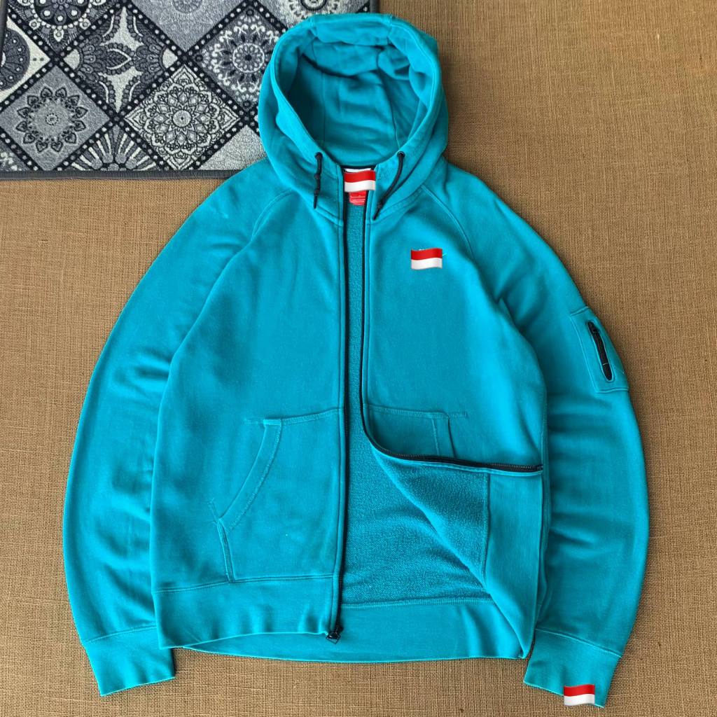 เสื้อแจ็คเก็ต ไซส์ L ของแท้ 100% 260326Nn