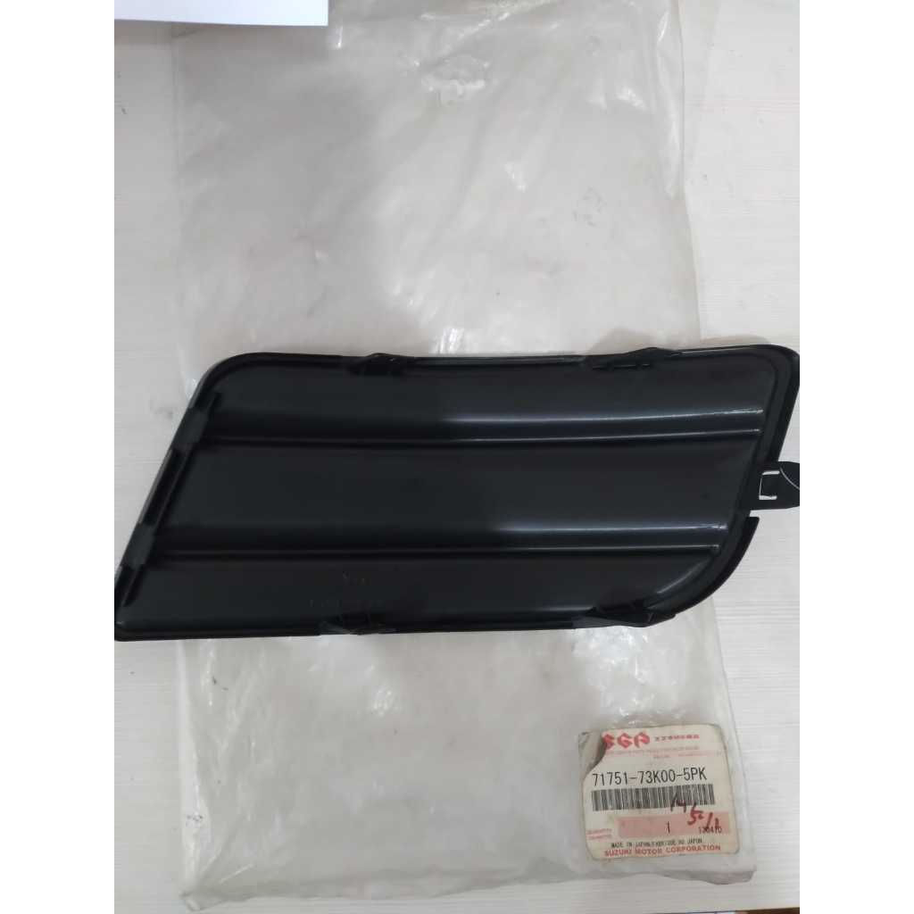 ครอบไฟตัดหมอก Right / Right Swift ST buntu / 7171-73K00-5PK