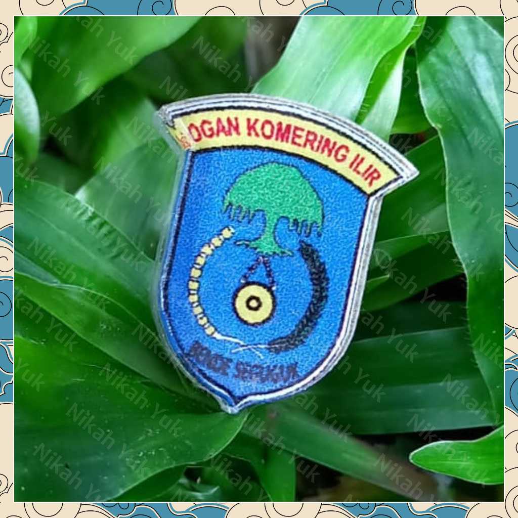 เข็มกลัดอะคริลิค OKI เข็มกลัดโลโก้ OKI เข็มกลัดสัญลักษณ์ OKI kabute