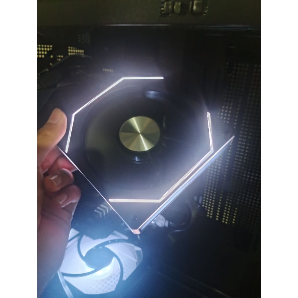 ปลอกพัดลม REVERSE 12CM ARGB PWM AOSR PRISM 7PRO - สีดํา