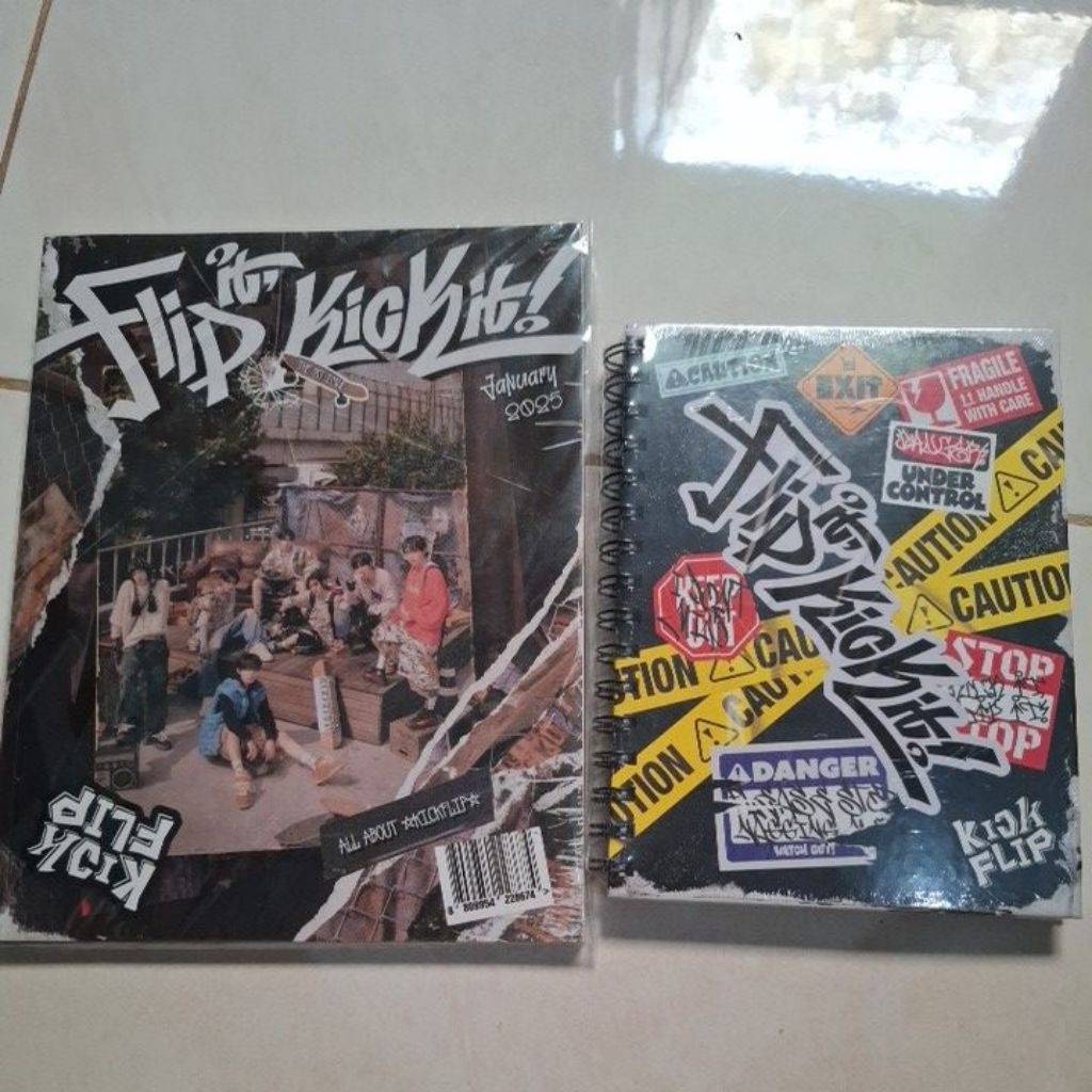 อัลบั้ม Kickflip / อัลบั้ม kickflip ที่ 1 / KickFlip Flip it, Kick it! (โฟโต้บุ๊คเวอร์ชั่น)