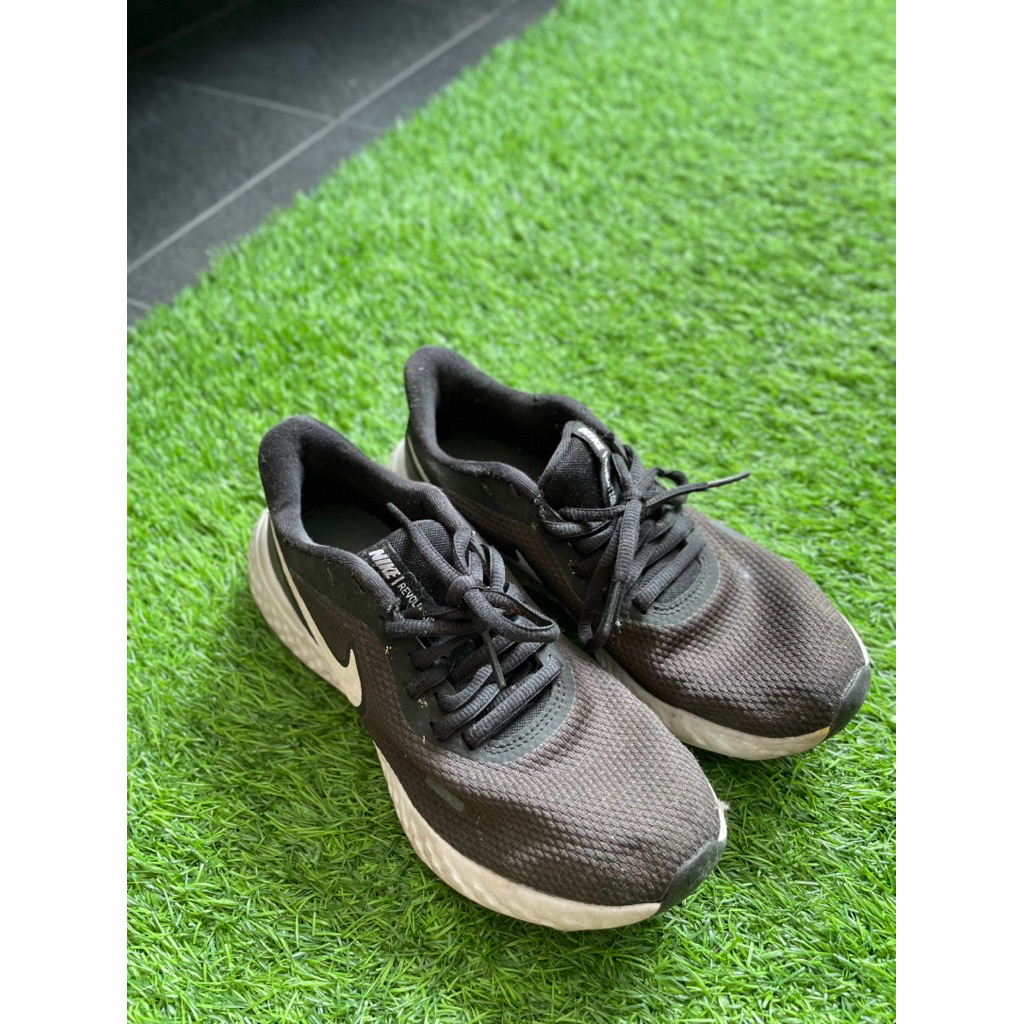 รองเท้าผู้ใหญ่ผู้หญิง PRELVED NIKE