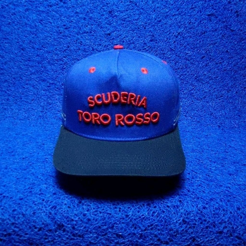 หมวก Redbull scuderia TORROROSO