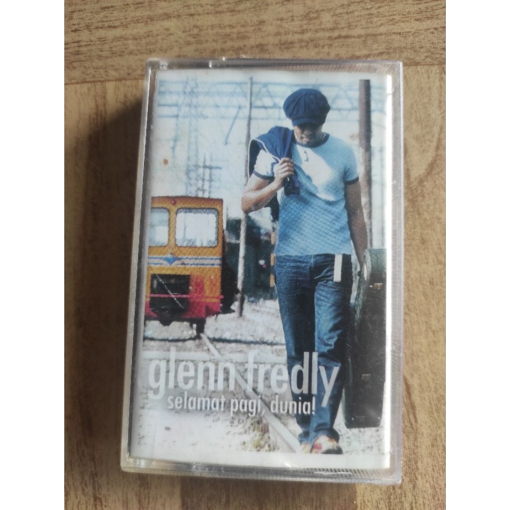 GLENN FREDLY เทปคาสเซ็ท "happy morning world"