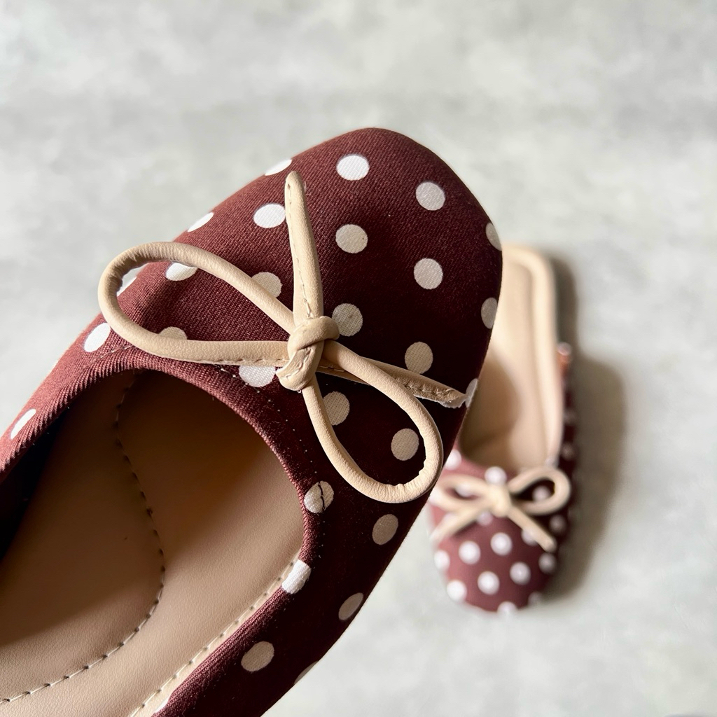 LUNA SLOP SANDALS รองเท้าผู้หญิง POLKADOT RUBBER SOLE