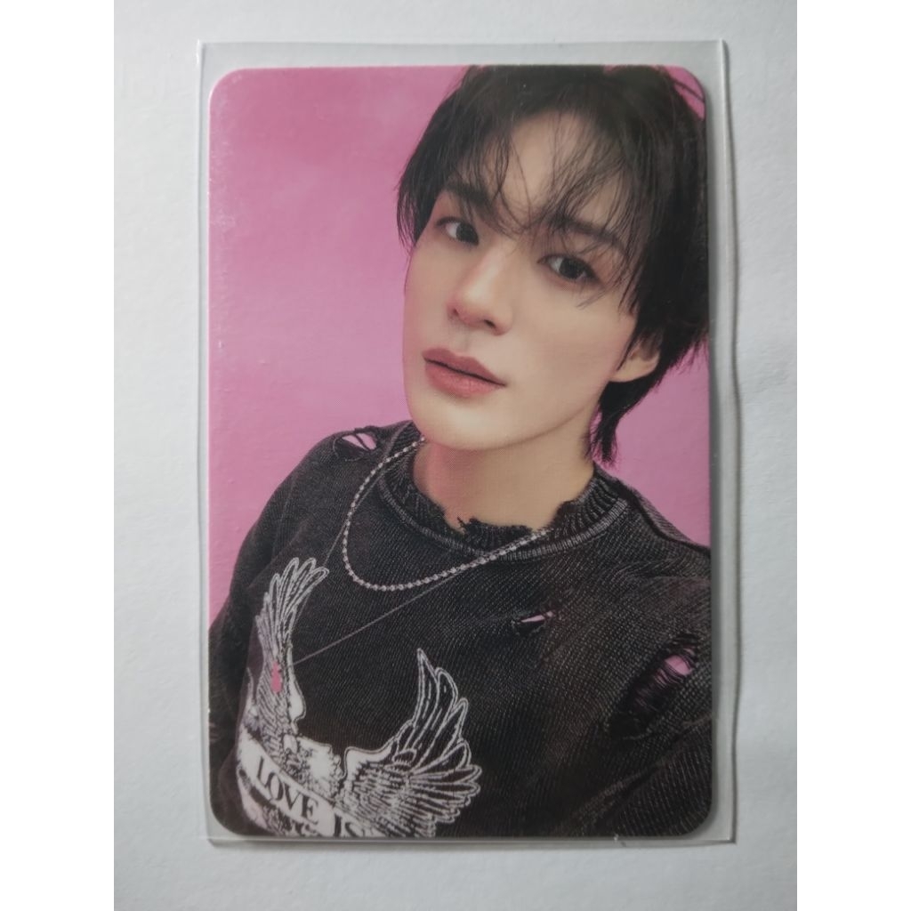 โฟโต้การ์ดอย่างเป็นทางการของ Jeno SMtown