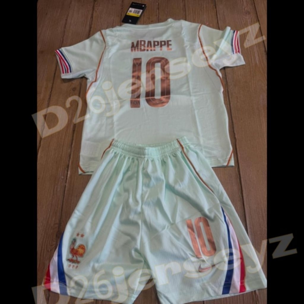 KIDS France Away Jersey Set 2026 / 2027 + Print Nameset MBAPPE 10 / Custom ได้ตามชอบ