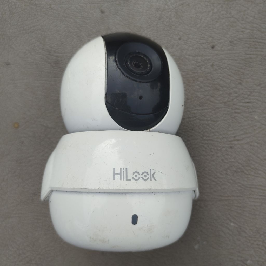 กล้องวงจรปิด WiFi PT Camera HiLook ยี่ห้อ READ MINUS