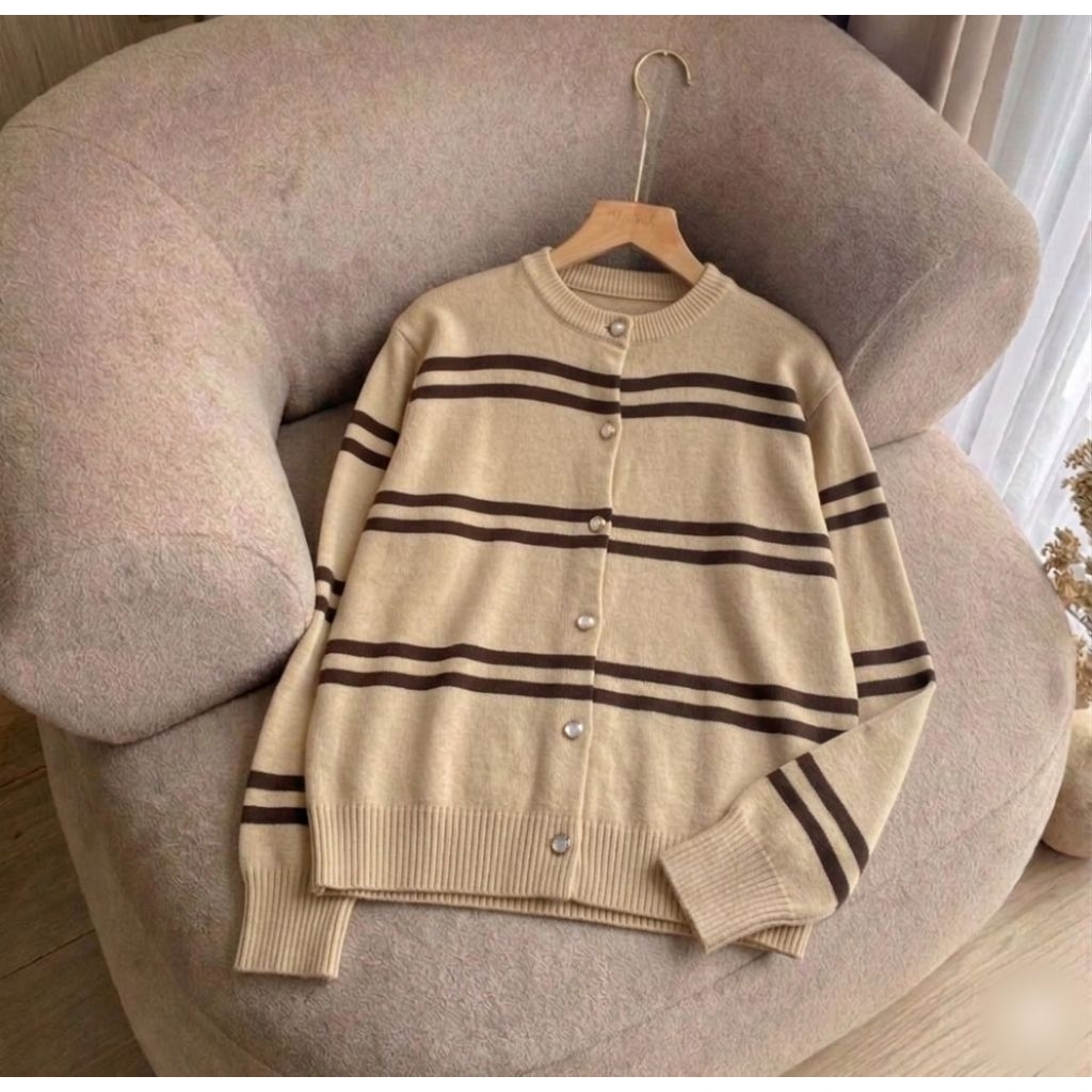 เสื้อคาร์ดิแกนถัก Karina cardy พรีเมี่ยม