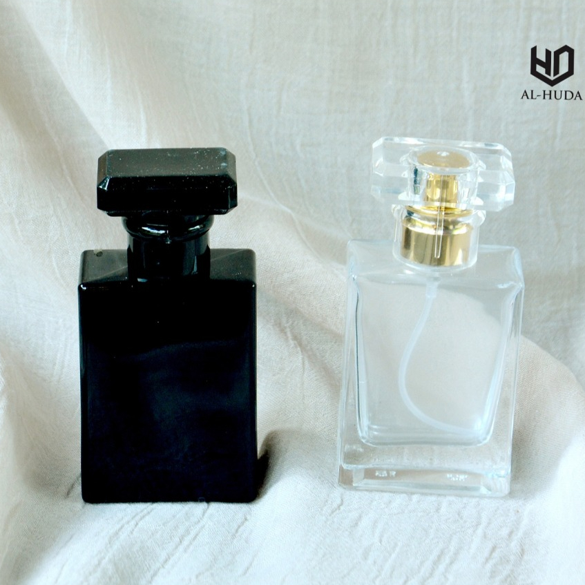 [UNIT] ขวดสเปรย์รีฟิลใส CNHL ขนาด 30 มล. พร้อมฝาปิดสีทองและสีดําเคลือบเงา