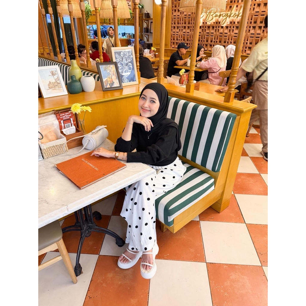Womenwear - Vierra Cullote/กางเกงขายาวผู้หญิง/Polka Dot Culottes/กางเกง Polka/กางเกง Polka Dot/กางเก