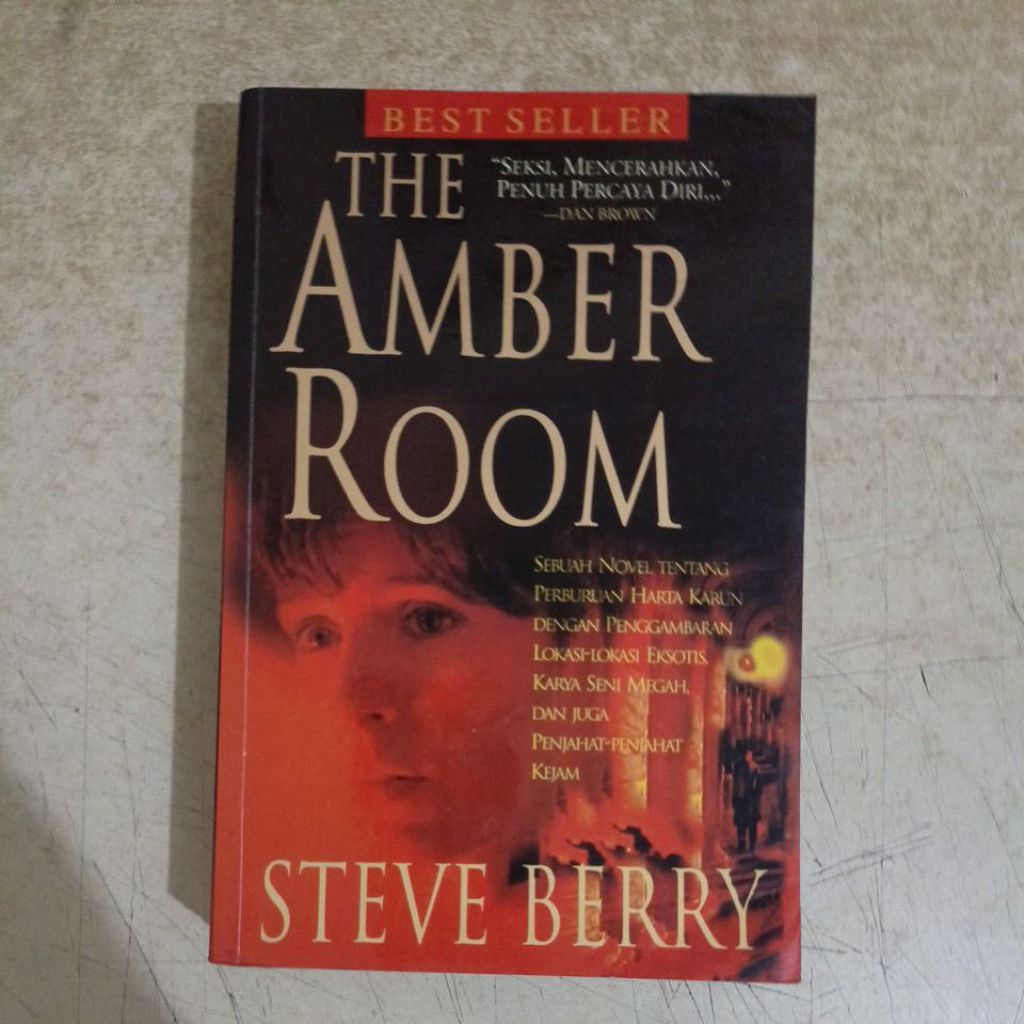 หนังสือ THE AMBER ROOM STEVE เบอร์รี่