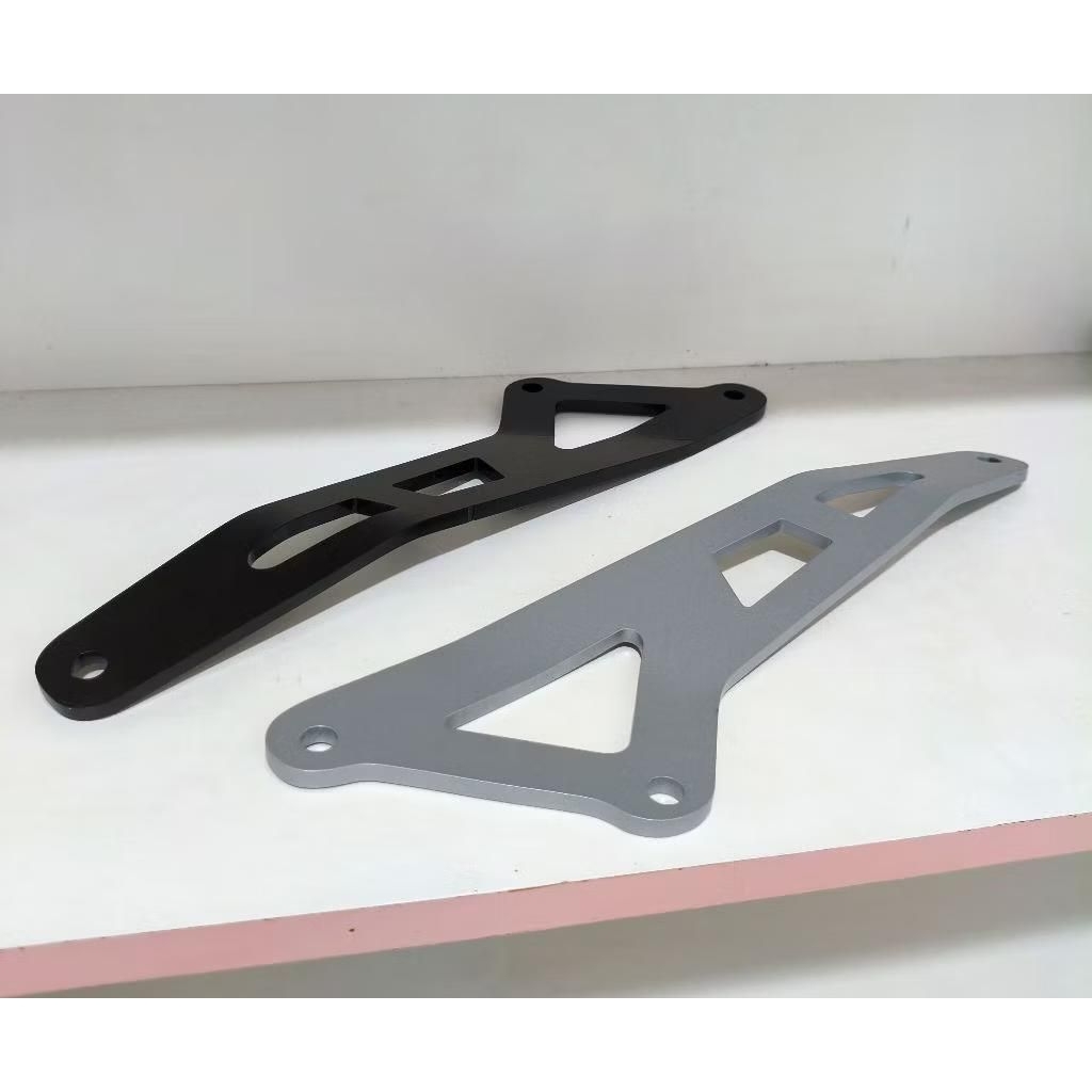 CBR 150R 250RR ขายึดท่อไอเสีย Racing Exhaust Mount - สีดําและสีเทา