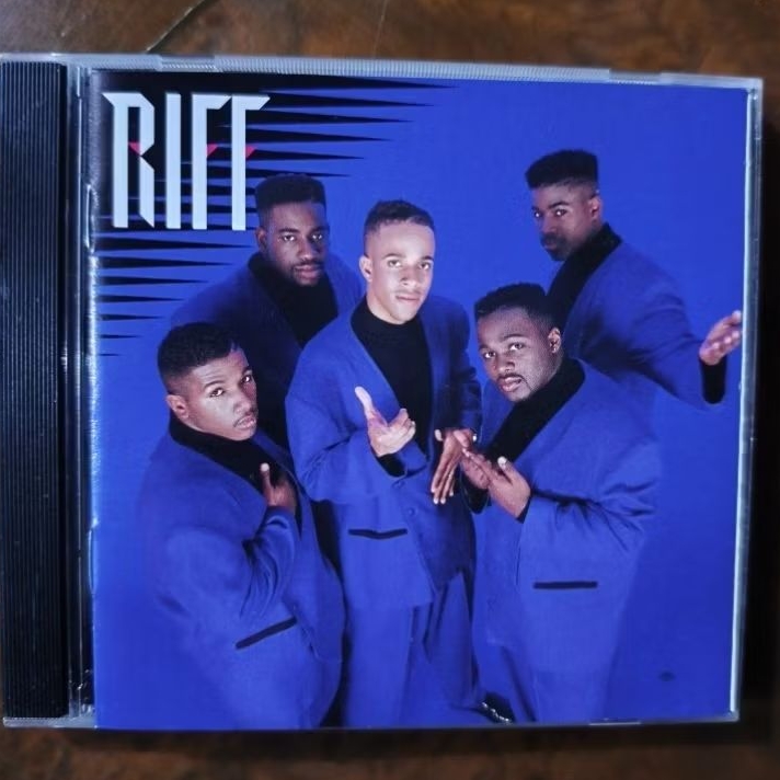 ซีดีเพลง RIFF ดั้งเดิม