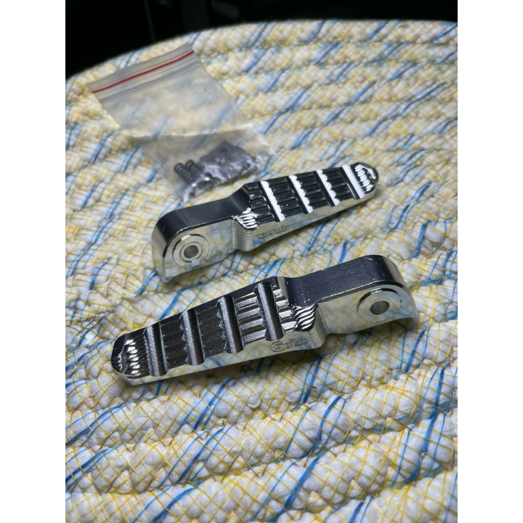 Honda gcraft Aluminium Rear step cnc billet ผลิตในเวียดนาม รุ่น tbt tq6