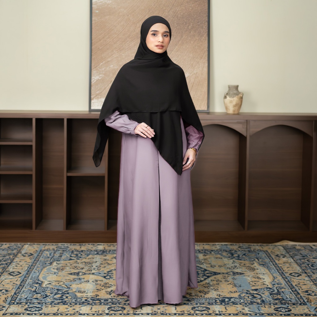 TUBITA – Alea Dress Deep Taupe, Simple Umrah Abaya