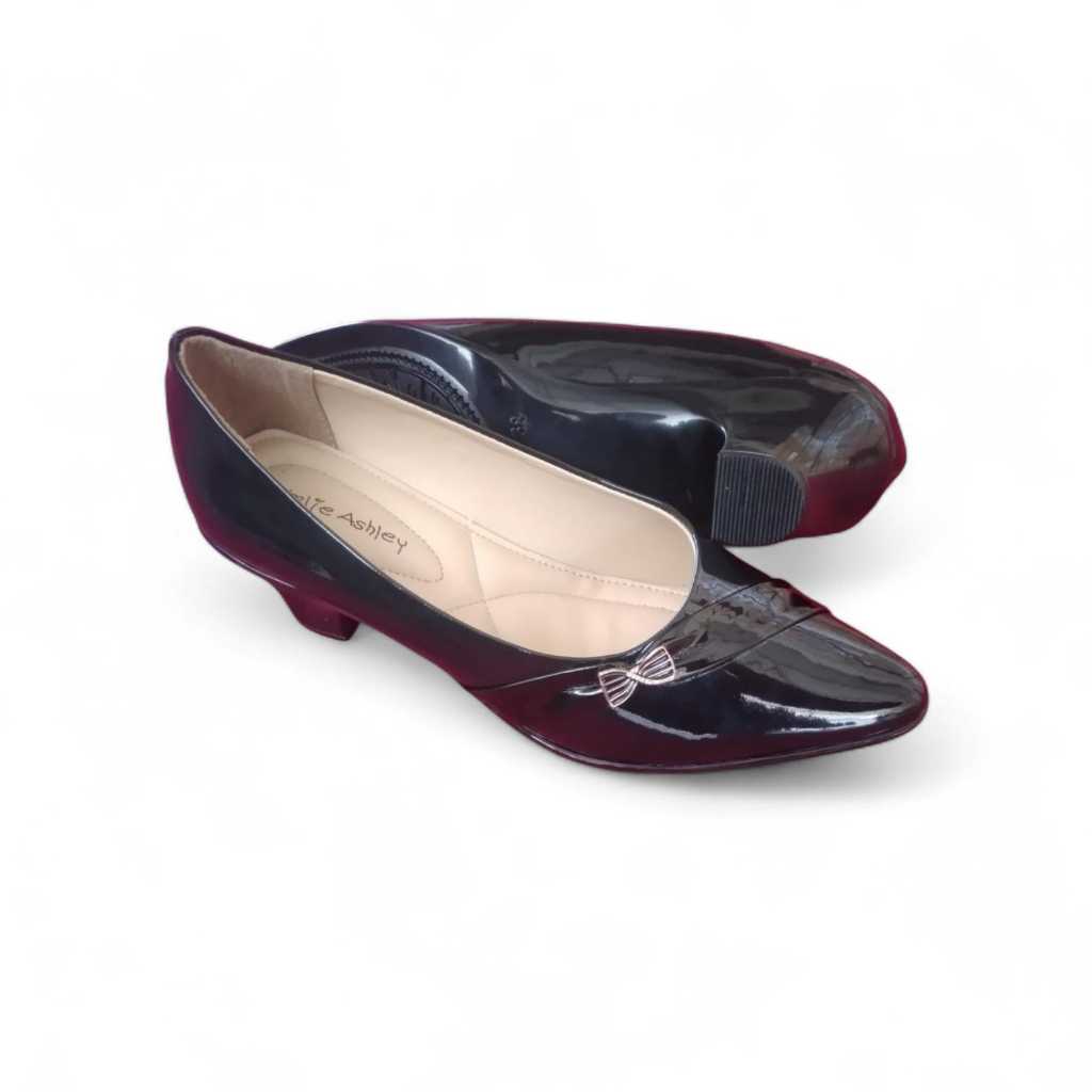 รองเท้าส้นสูงผู้หญิง Jolie ashley Syahrini02