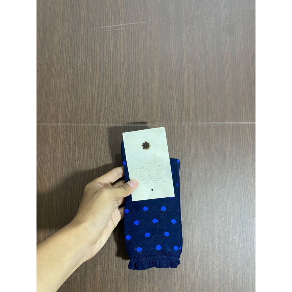 ถุงเท้า ZARA HOME NAVY POLKADOT