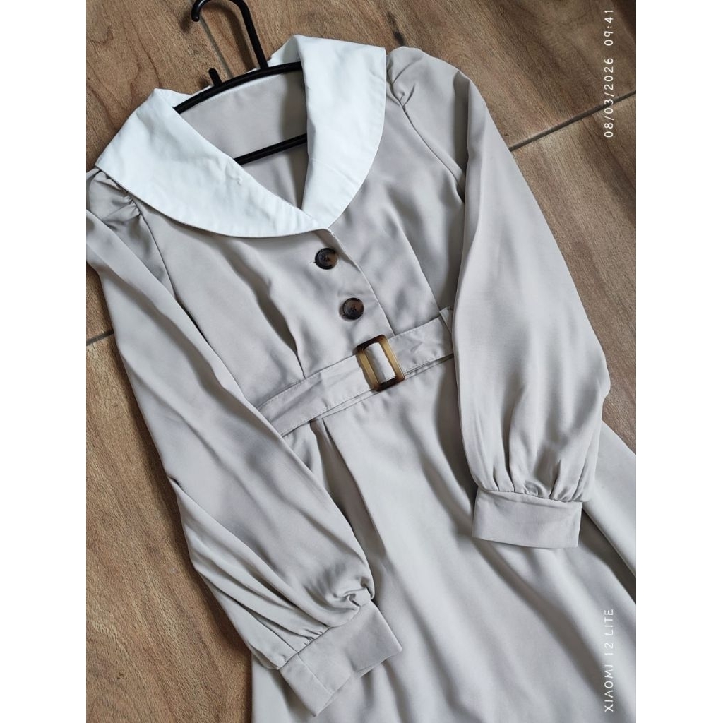 GRL ชุดเดรสสีเบจ****