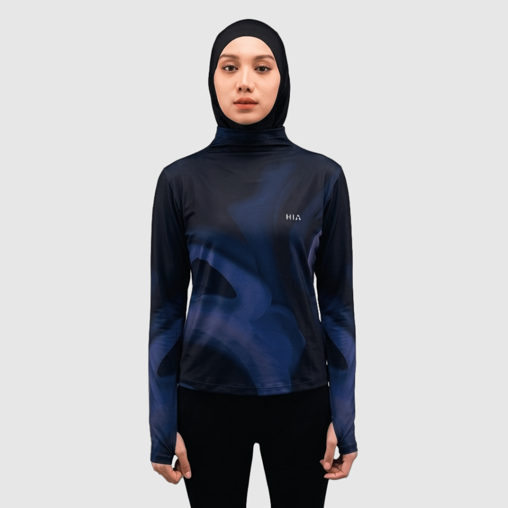 HIA Everywear Bhava พิมพ์ผ้าน้ําหนักเบาปกติ Fit เสื้อกีฬาวิ่ง Padel เทนนิสโยคะพิลาทิสสีฟ้า