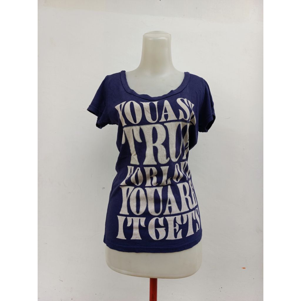 เสื้อยืด Witty&pitty