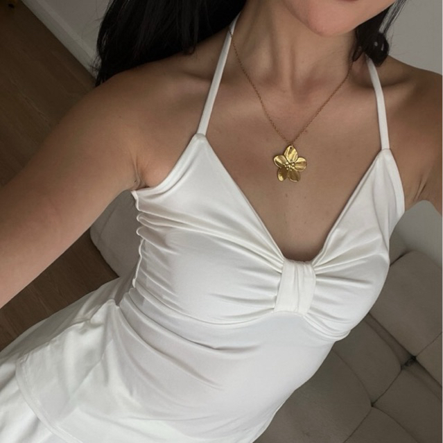 เสื้อคล้องคอ Danielle Bow | La Sninne Halter Bow Top