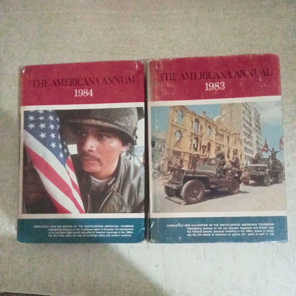 หนังสือ THE AMERICANA ANUAL 1983, 1984