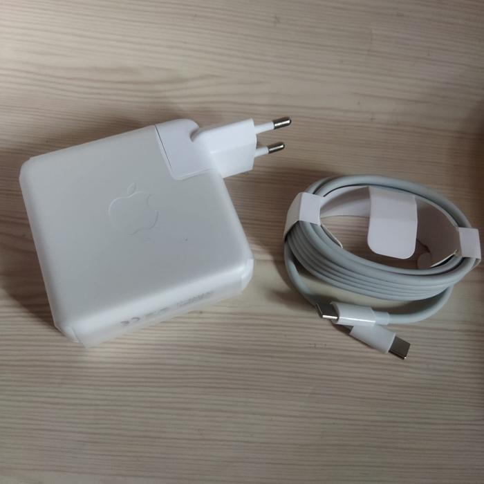 อะแดปเตอร์ชาร์จ Macbook Magsafe 61W A1718 61Watt Type C เป็น C ดั้งเดิม
