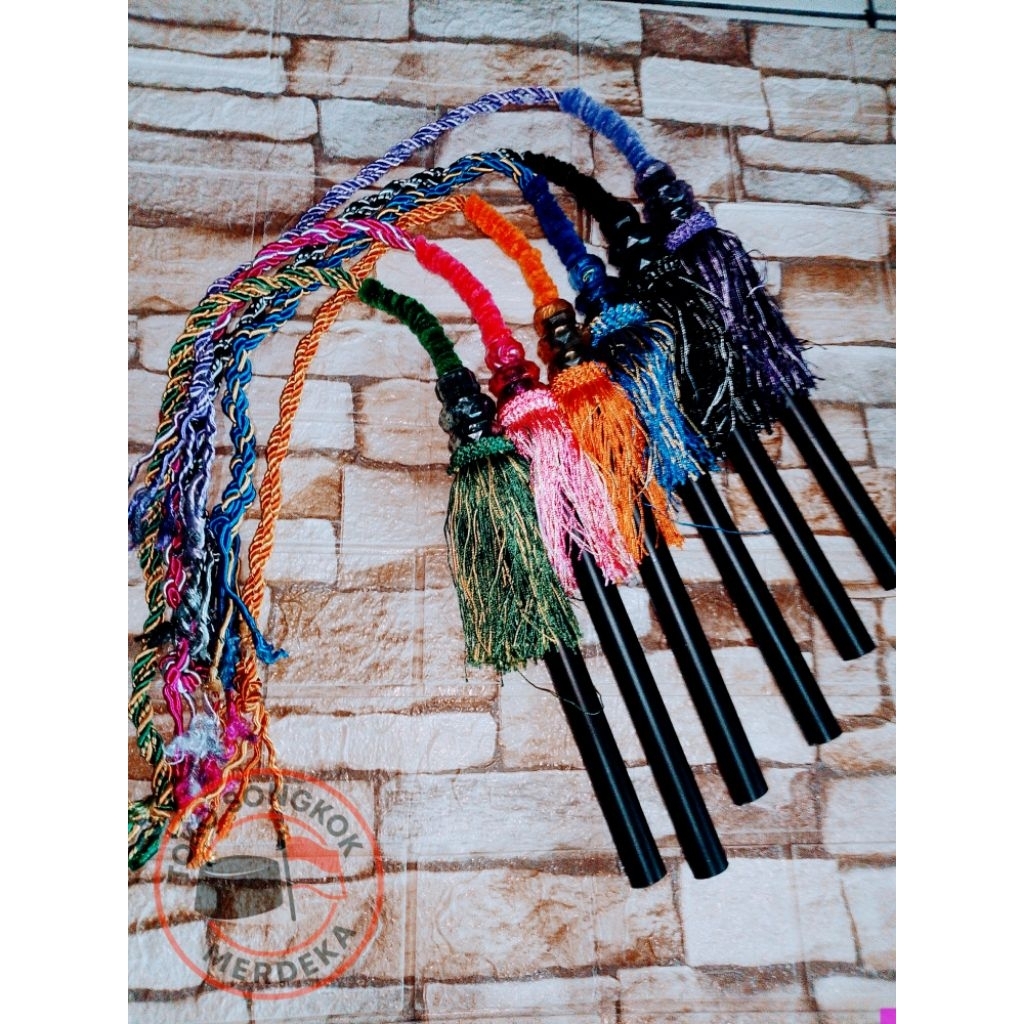 Whip Whip Horse dance ก้อน reog kaganan แส้ถักม้า แส้ NTT