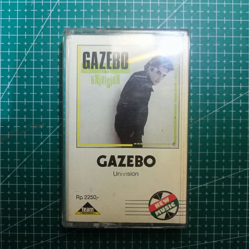 Gazebo Cassette - Univision
