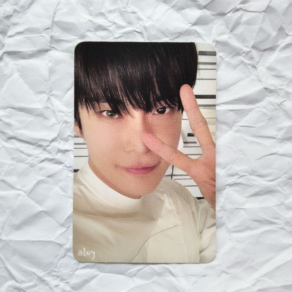 โฟโต้การ์ดอย่างเป็นทางการ DOYOUNG NCT 127 SOAR IMPRINTED MEMORY