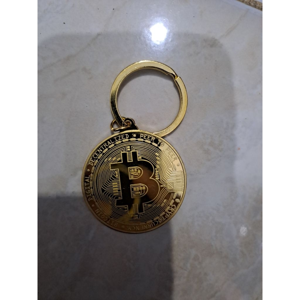 GANTUNGAN พวงกุญแจ Bitcoin พวงกุญแจโลหะ Bitcoin พวงกุญแจ Bitcoin สีทองอย่างดี