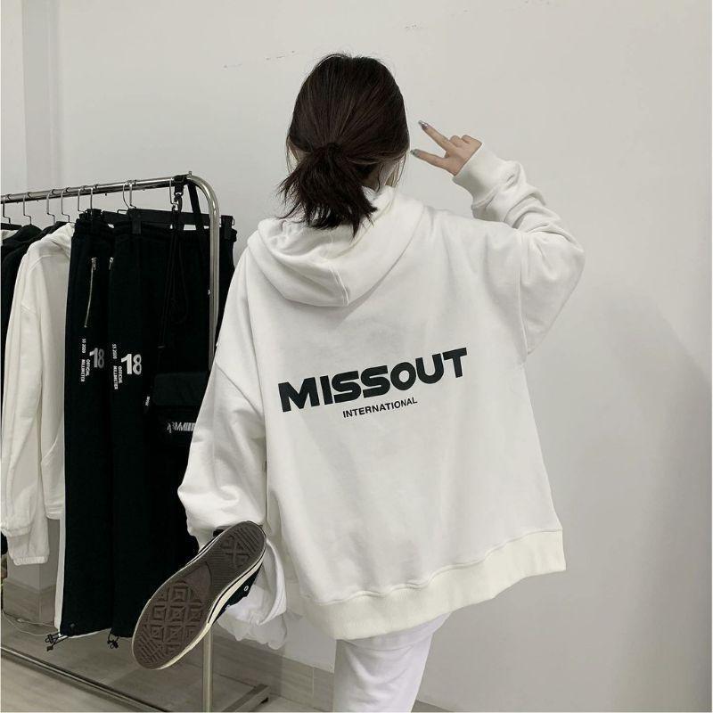 ขนาดใหญ่ S - XXXXXL(7XL) Zip Hoodie MISS0UT INTERNATIONAL OVERSIZE ซิปแจ็คเก็ตแฟชั่นเกาหลีขนแกะจัมโบ