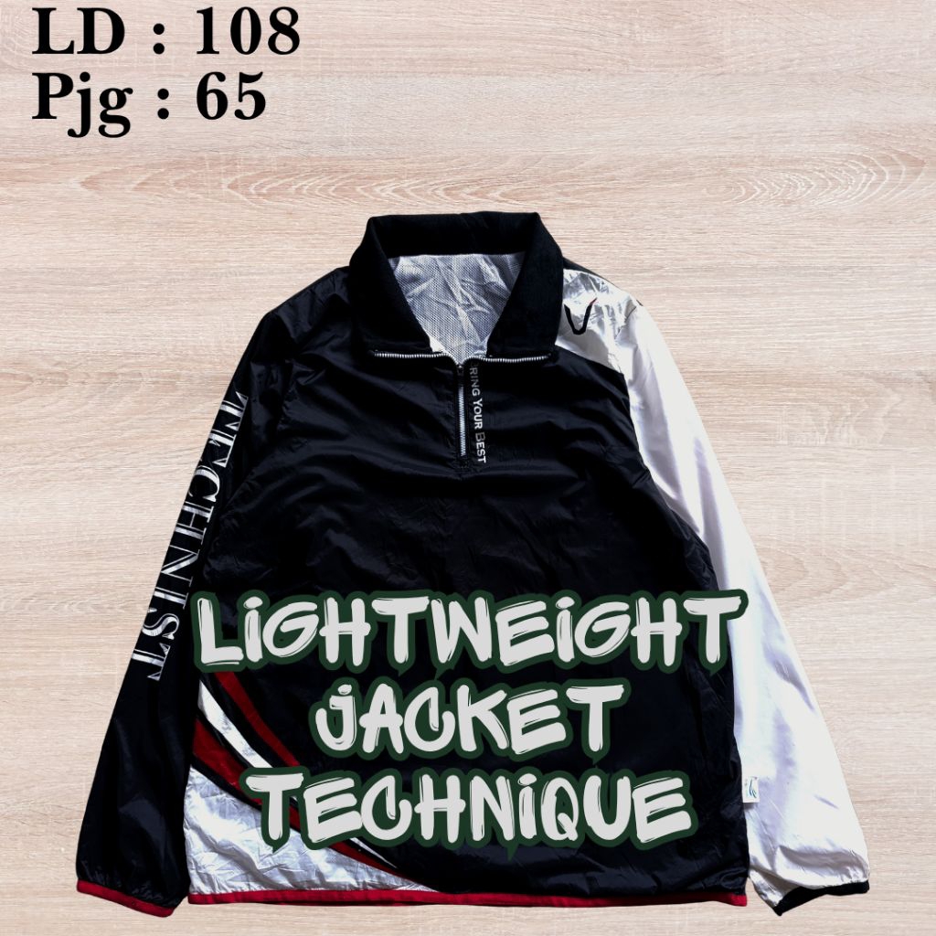 LIGHTWEIGHT SPORT JACKET BY TECHNIQUE