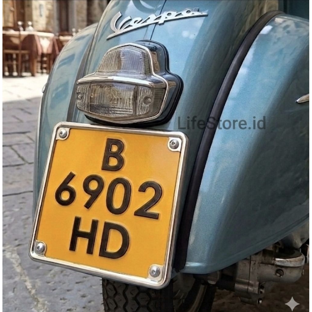 Custom Vespa Motorcycle Plate Classic Variation