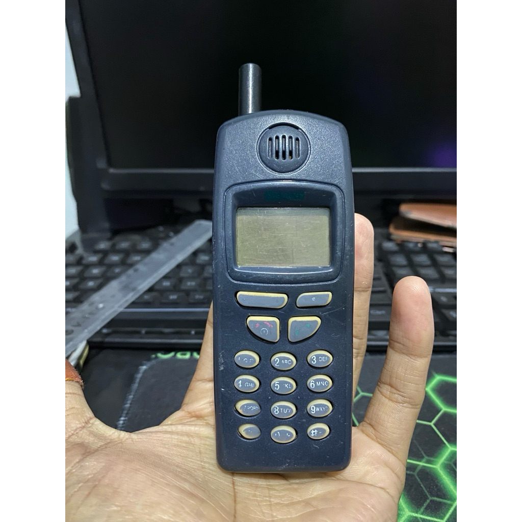 โทรศัพท์มือถือ HP Old Siemens