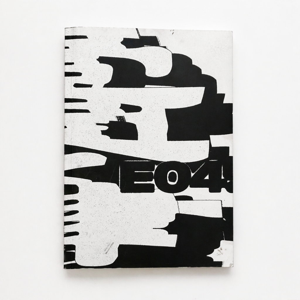 E 045 Zine**********