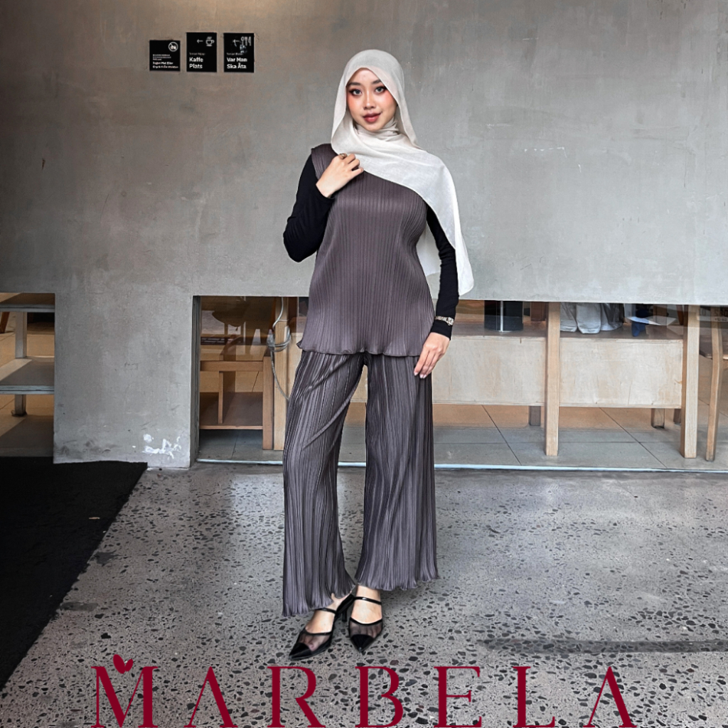 MBL Premium เสื้อเบลาส์อัดพลีทผู้หญิง A05