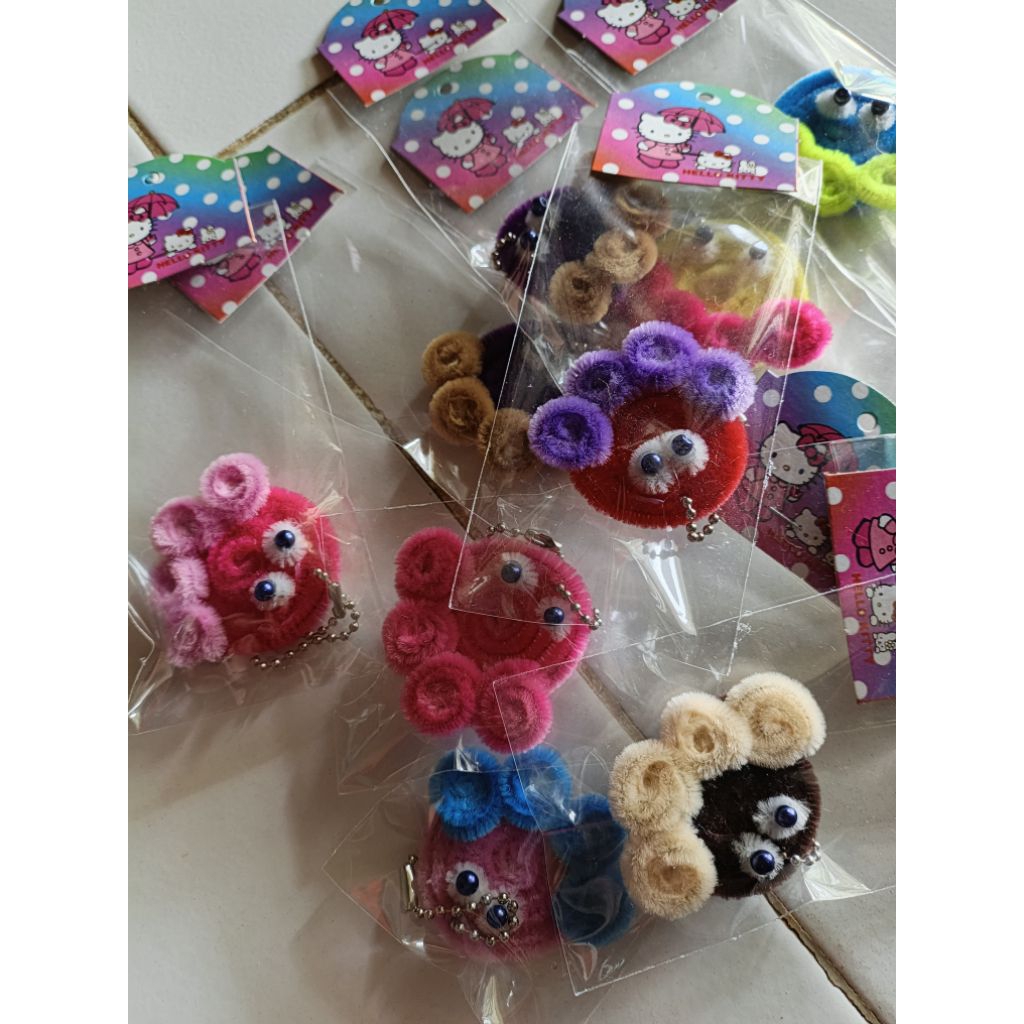 ไม้แขวนเสื้อขนนกลวด OCTOPUS || ราคาหน่วยทําความสะอาด PIPE