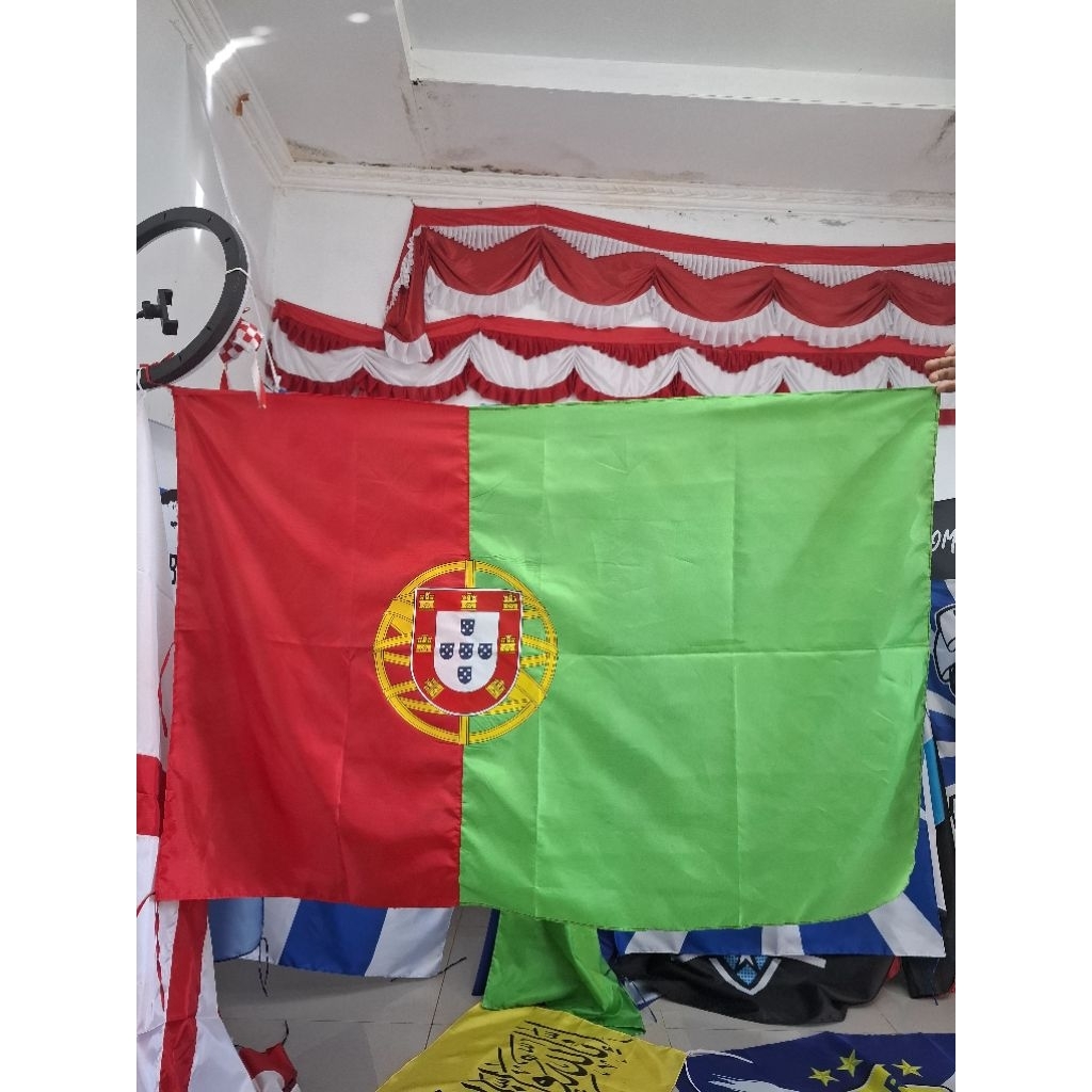 PORTUGAL COUNTRY FLAG
