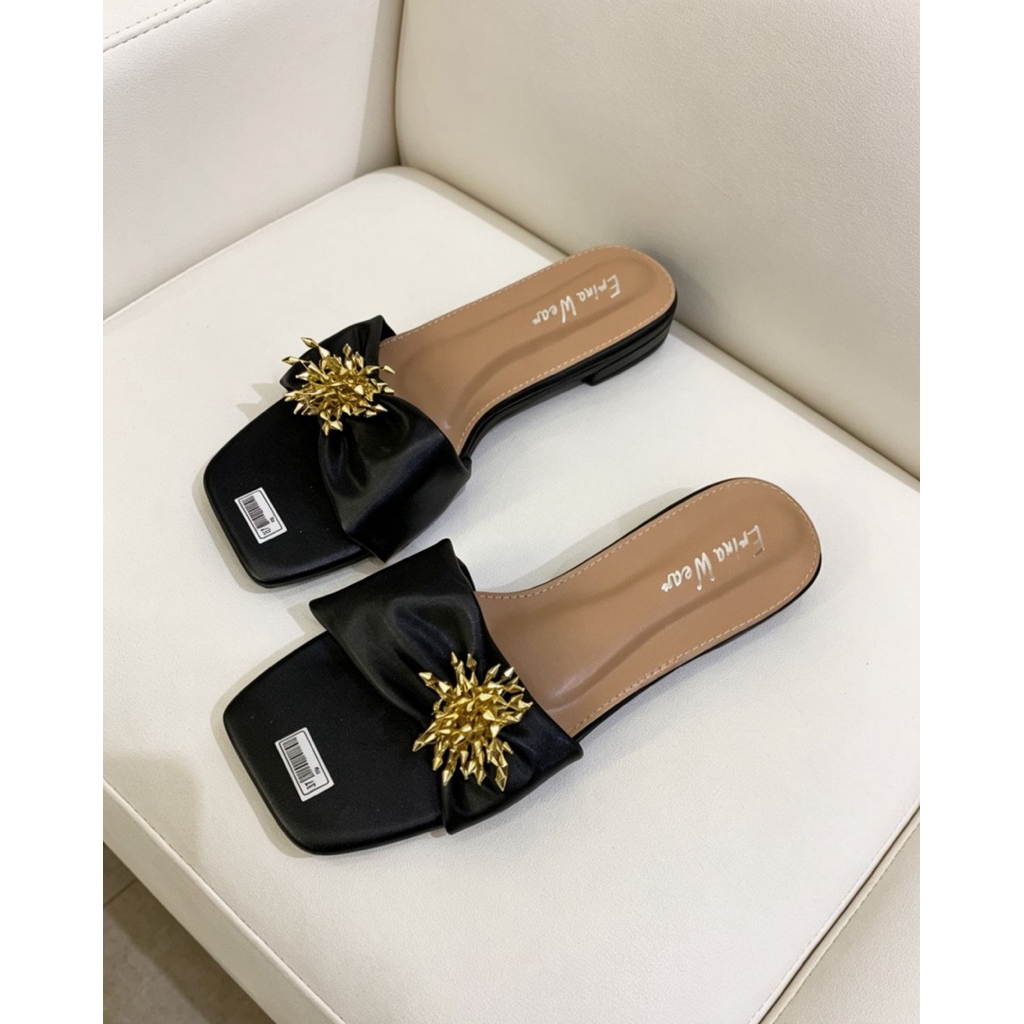 FLAT SANDALS // PREMIUM FLAT SANDALS By ErinaWear // Erina 49E acc bunga