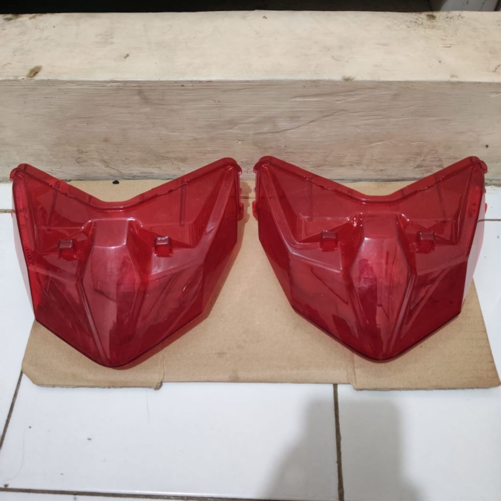 กระจกหยุดด้านหลัง Mica Stoplamp Mica Honda Vario125/150 ใหม่ Led 2018/2022 K59J/K60R K2V KOITO