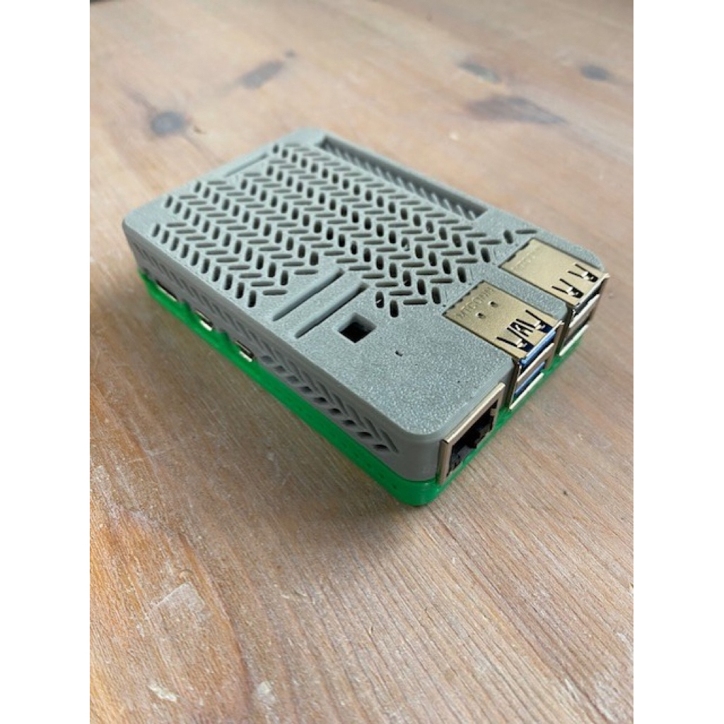 เคส Raspberry Pi 5 Vented Snap Fit – เคสเก็บความเย็นการเข้าถึงครบชุด GPIO & PCIe