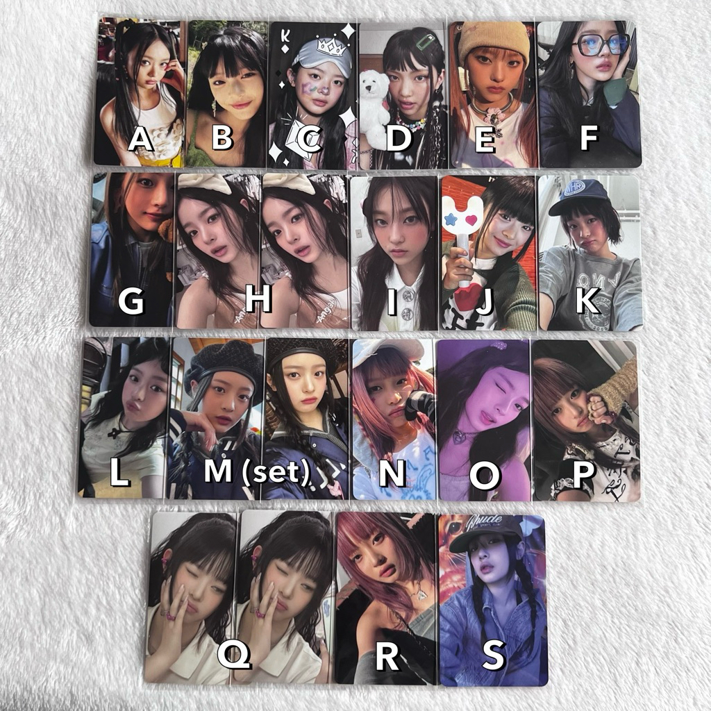 Photocard bani heein haerin minji newjeans weverse กระจก bluebook ถัง tuspi omg beanie สมาชิก 2024 ต