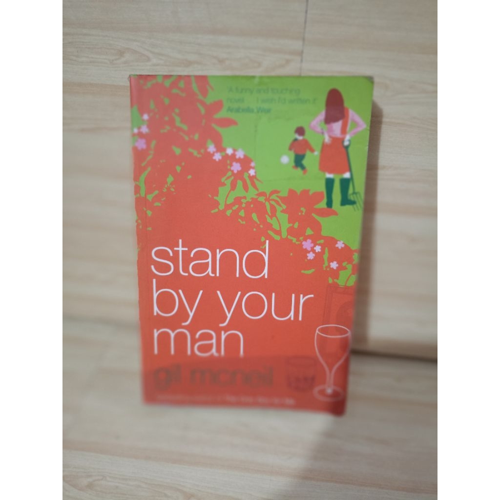 นําเข้า: ขาตั้งโดยผู้ชายของคุณโดย Gil mcneil