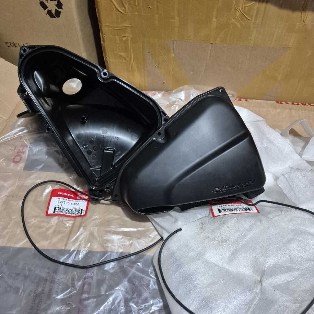 เคส sub assy กล่องที่อยู่อาศัยฝาครอบกรอง air filter beat Fi k25 หยาบ starter scoopy K16 original ahm