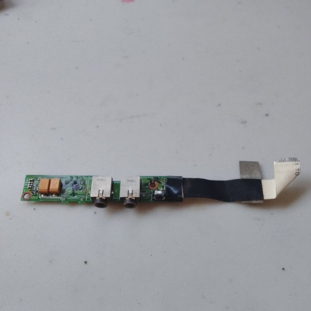 บอร์ดเครื่องเสียง Compaq Presario V3000