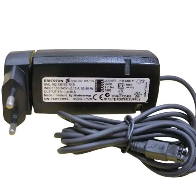 Ericsson การเชื่อมต่อเครื่องชาร์จ T28/29/R310 Hiu ฯลฯ& หัวชาร์จเท่านั้น Original made in Finland - ท