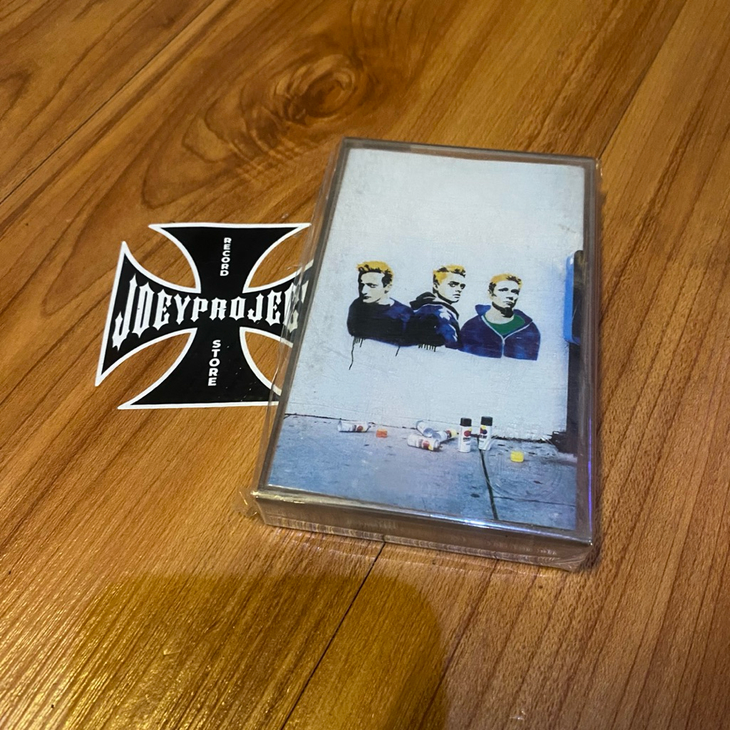 ตลับเขียวกลางวัน senanigas greenday-