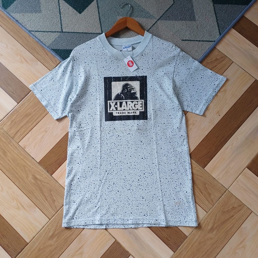 เสื้อยืดผู้ชาย B23**